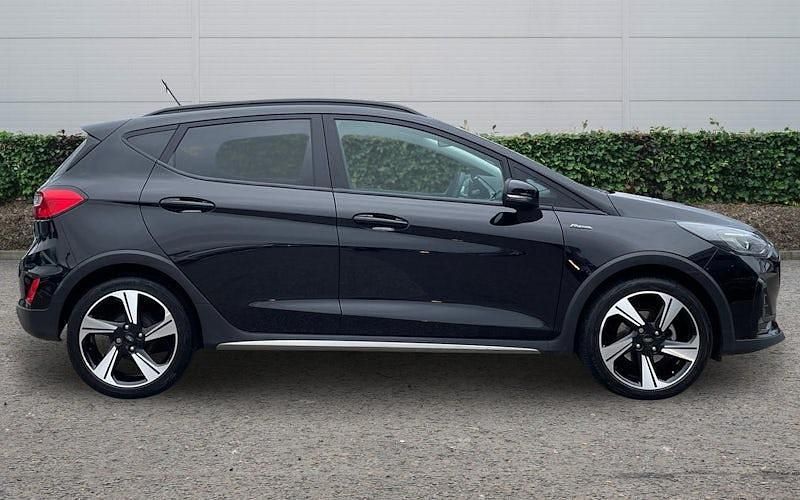 Used Ford Fiesta Active 125 HP (91 kW) 2022 Hatchback