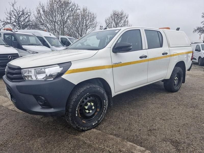 Used Toyota HiLux Active 2020 White Pickup