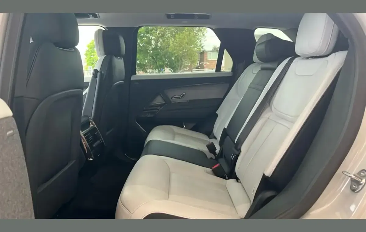 Used Land Rover Range Rover Sport SE Dynamic 300 HP (220 kW) 2023 Borasco grey SUV