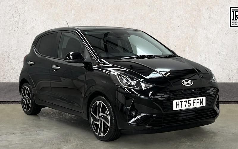 Grey New 2025 Hyundai i10 Premium Hatchback | £17,990 (Fair price) - Image 1/3