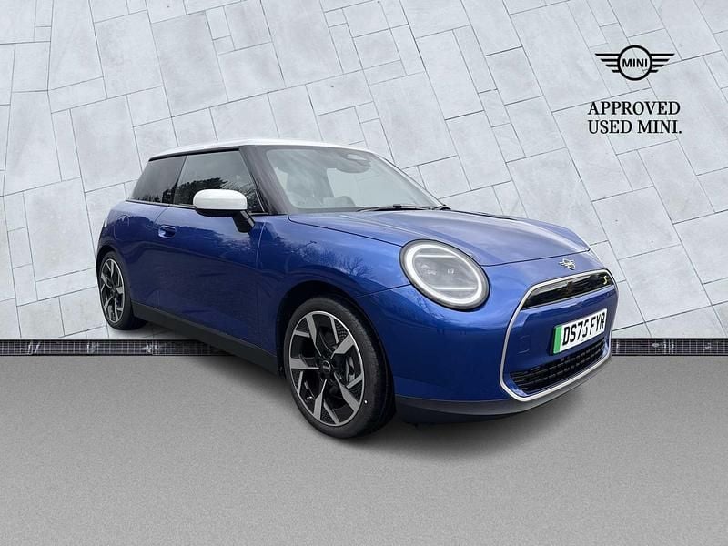 New Mini Cooper SE Hatch 158 kW (215 HP) 2025 Blue Hatchback