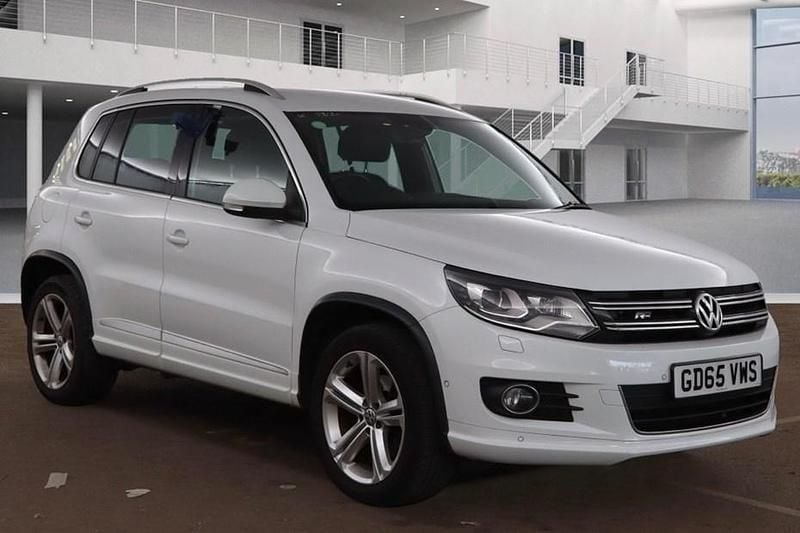 White Used 2015 VW Tiguan R-line Edition SUV | £8,495 (Good price) - Image 1/1