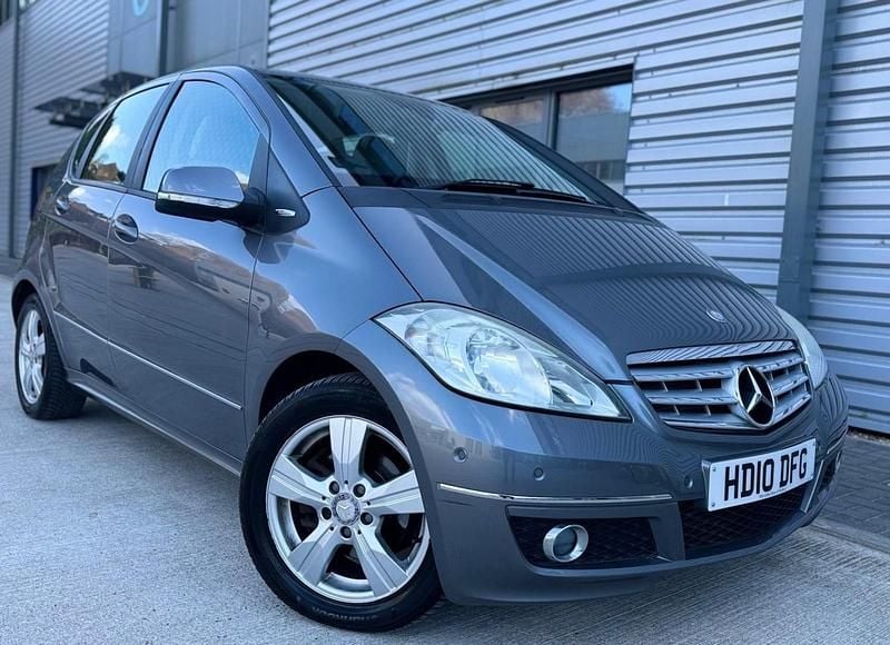 Used Mercedes A180 Avantgarde 2010 Grey Hatchback