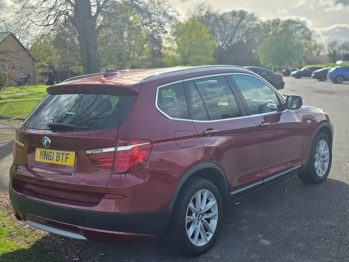 Used BMW X3 184 HP (135 kW) 2011 Red SUV