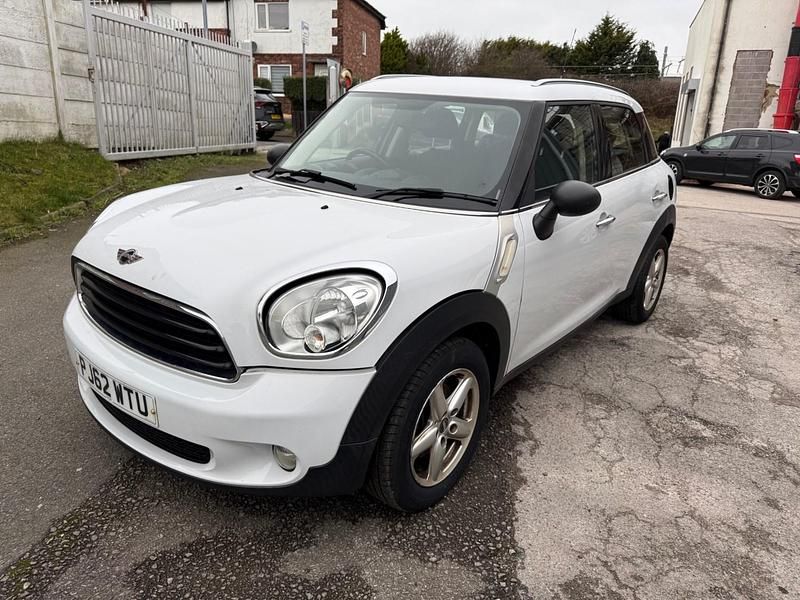Used Mini One D 90 HP (66 kW) 2012 White Hatchback