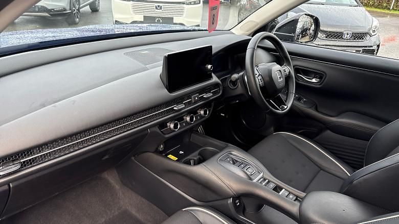 Used Honda ZR-V Hybrid 184 HP (135 kW) 2025 SUV