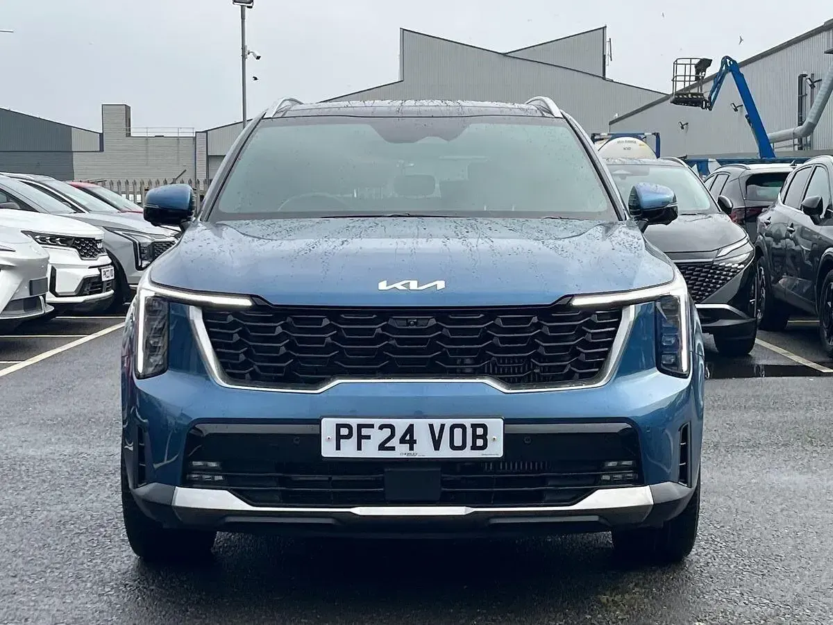 Usado Kia Sorento 212 CV (155 kW) 2024 Azul SUV