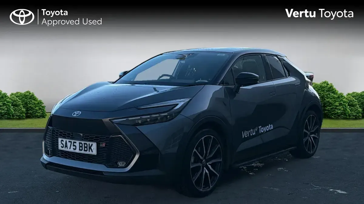 Used Toyota C-HR Sport 197 HP (144 kW) 2025 SUV