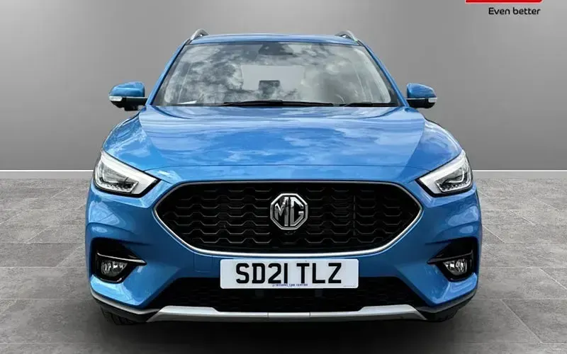 Usado MG ZS Exclusive 106 HP (77 kW) 2024 SUV