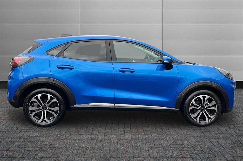 Used Ford Puma Titanium 125 HP (91 kW) 2024 Agate black Hatchback