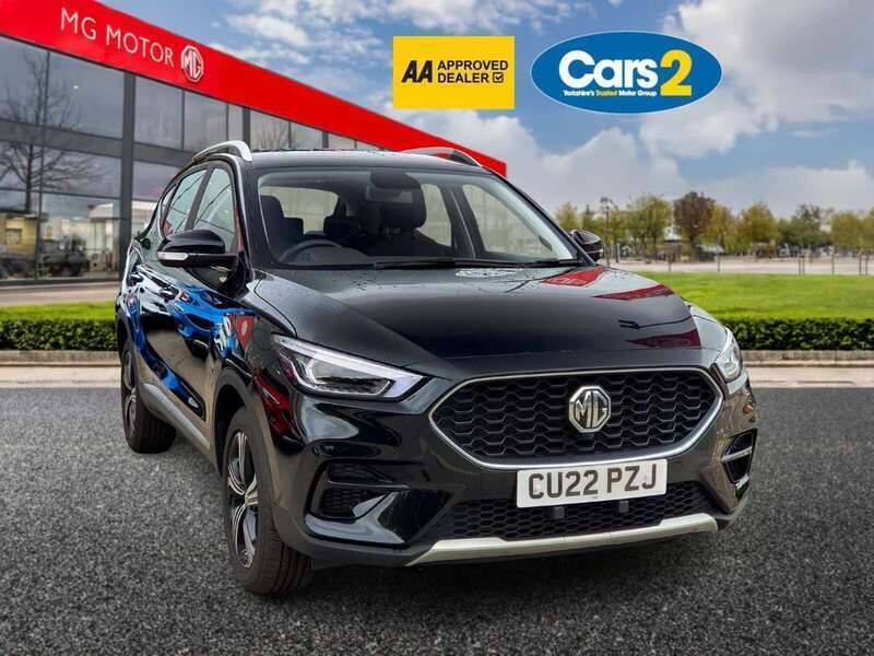 Black Used 2022 MG ZS Excite Sedan | £11,690 (Fair price) - Image 1/4