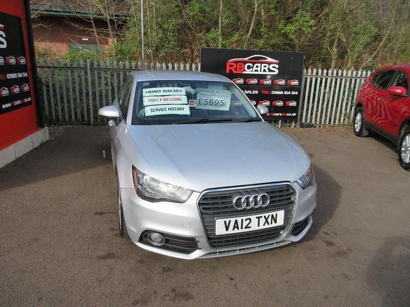 Used Audi A1 Sport 105 HP (77 kW) 2012 Silver Hatchback