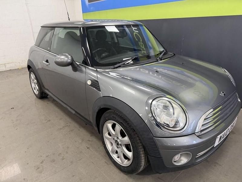 Used Mini Cooper Hatch 122 HP (89 kW) 2010 Grey Hatchback