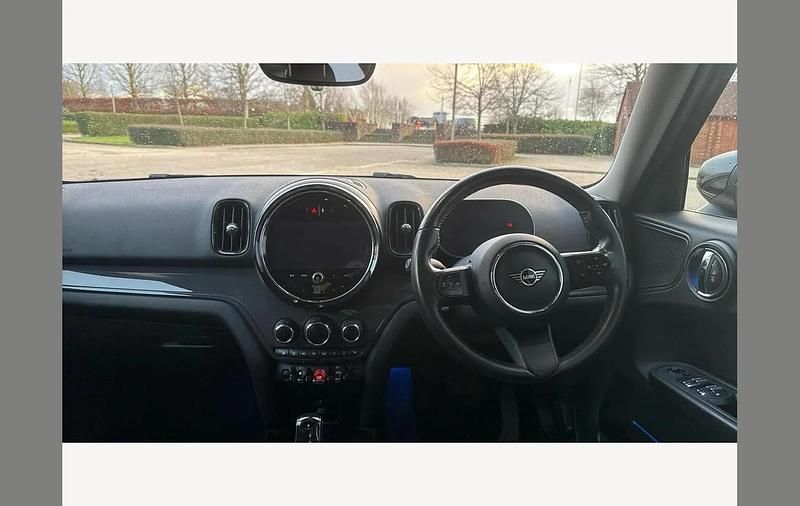 Used Mini Cooper Countryman Classic 136 HP (100 kW) 2021 Black SUV