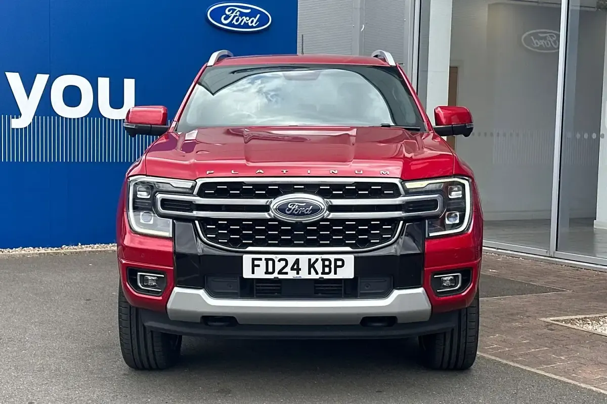 Used Ford Ranger Platinum 241 HP (177 kW) 2026 Red Pickup