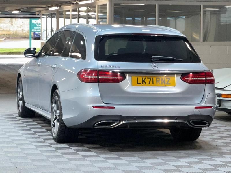 Used Mercedes E300 AMG line 2021 Silver Estate