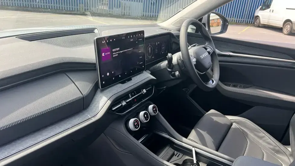New Skoda Kodiaq SE L 204 HP (150 kW) 2026 Metallic  brilliant silver SUV