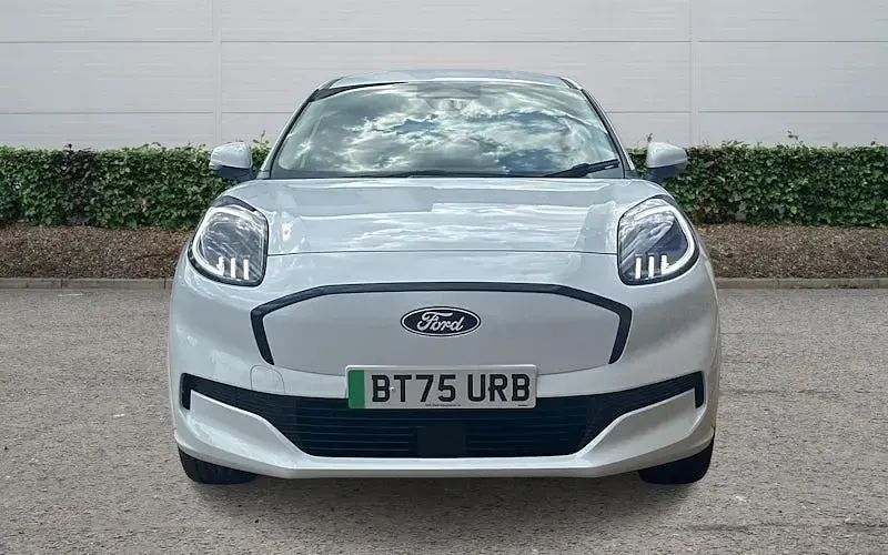 Used Ford Puma Gen-E Premium 122 kW (167 HP) 2025 White SUV