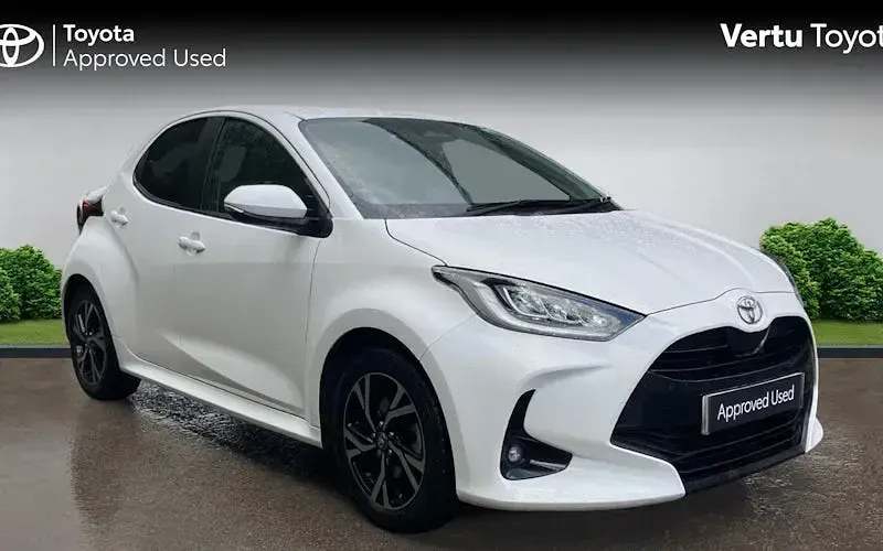 Used Toyota Yaris Design 116 HP (85 kW) 2026 Hatchback
