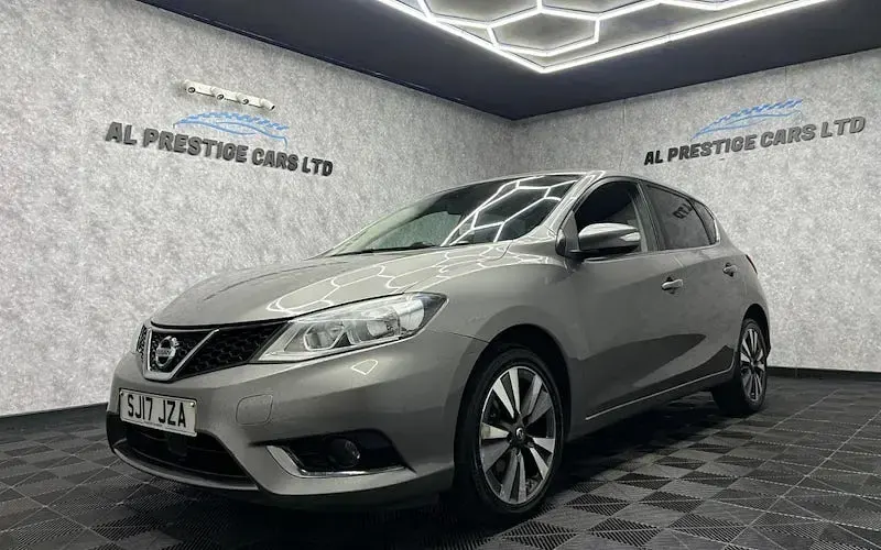 Used Nissan Pulsar N-Connecta 116 HP (85 kW) 2017 Hatchback