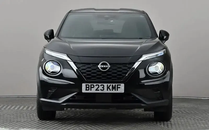 Used Nissan Juke N-Connecta 143 HP (105 kW) 2023 Black SUV