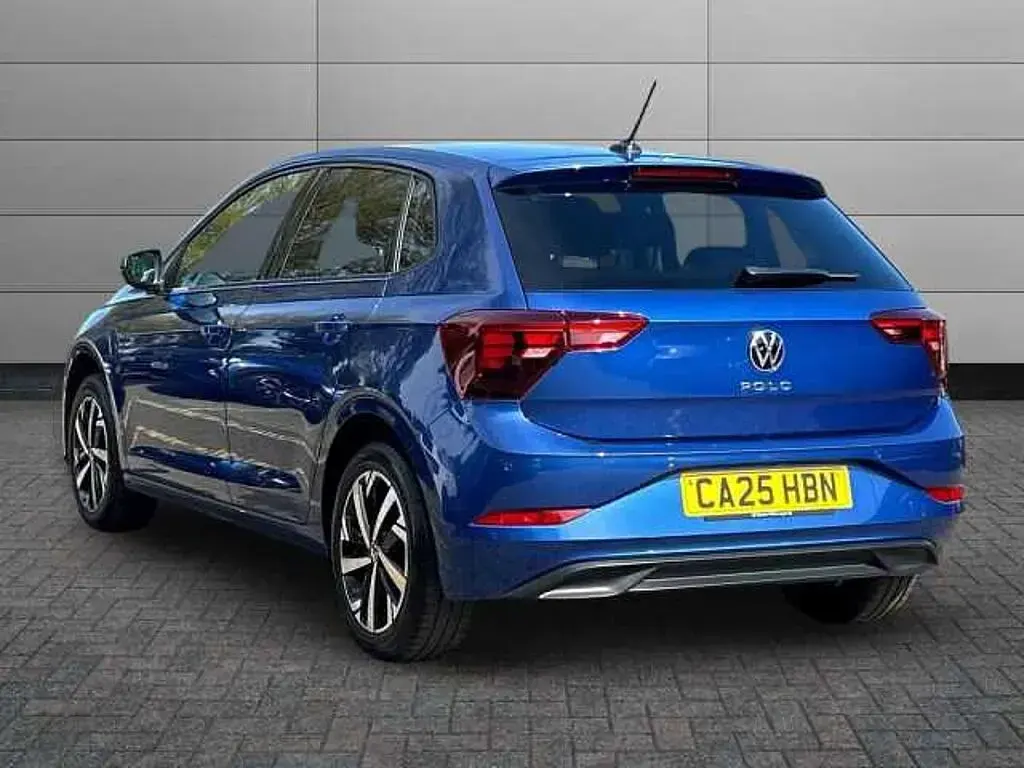 Used VW Polo Match 95 HP (69 kW) 2025 Blue Hatchback