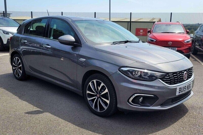 Grey Used 2019 Fiat Tipo Lounge Hatchback | £6,495 (Fair price) - Image 1/1