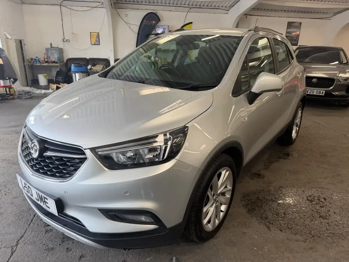 Used Vauxhall Mokka X Design Edition 140 HP (102 kW) 2017 Silver SUV