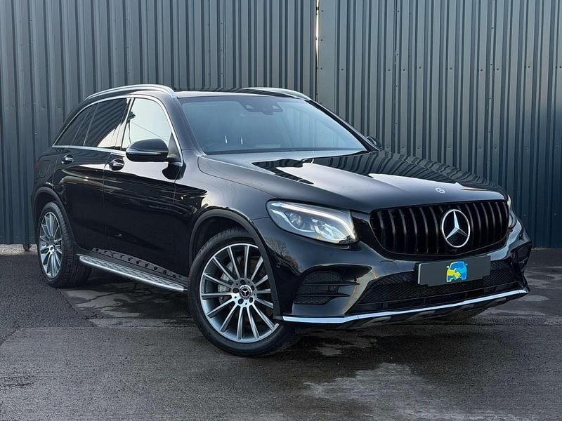 Black Used 2018 Mercedes GLC220 AMG Line Premium SUV | £19,885 (Fair price) - Image 1/4