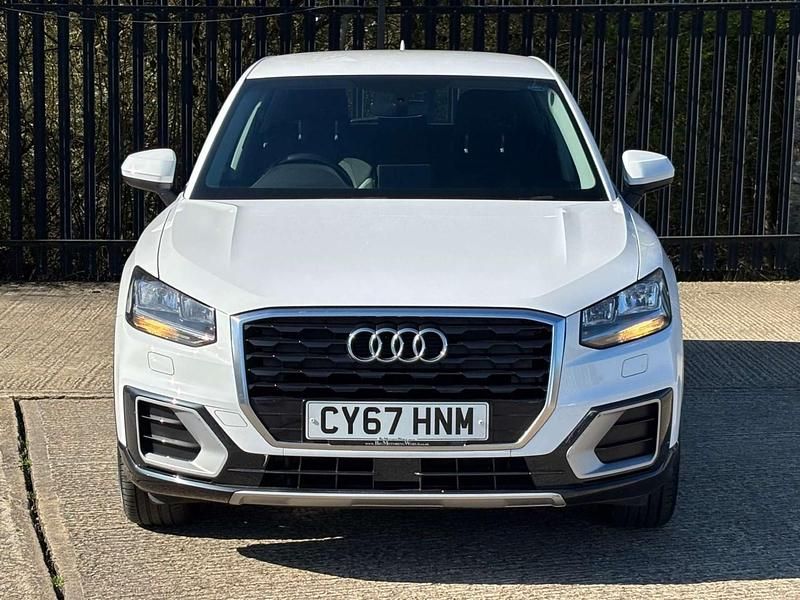 Used Audi Q2 Sport 116 HP (85 kW) 2018 White SUV