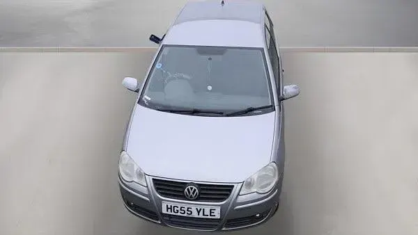 Used VW Polo S 75 HP (55 kW) 2005 Silver Hatchback