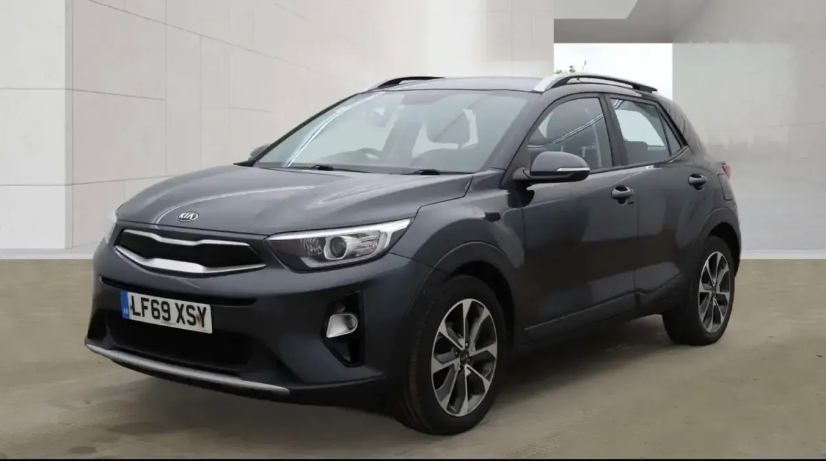 Usado Kia Stonic 2019 Cinzento SUV