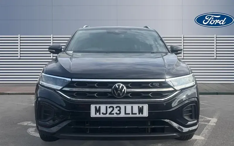 Used VW T-Roc R-line 150 HP (110 kW) 2025 SUV