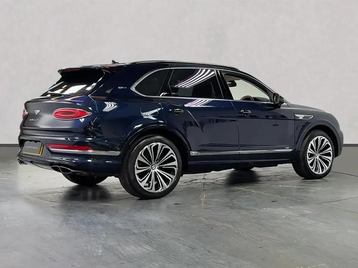 Used Bentley Bentayga 2021 Blue SUV
