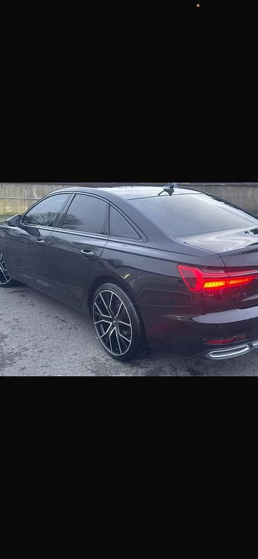 Begagnad Audi A6 Sport 2021 Svart Sedan