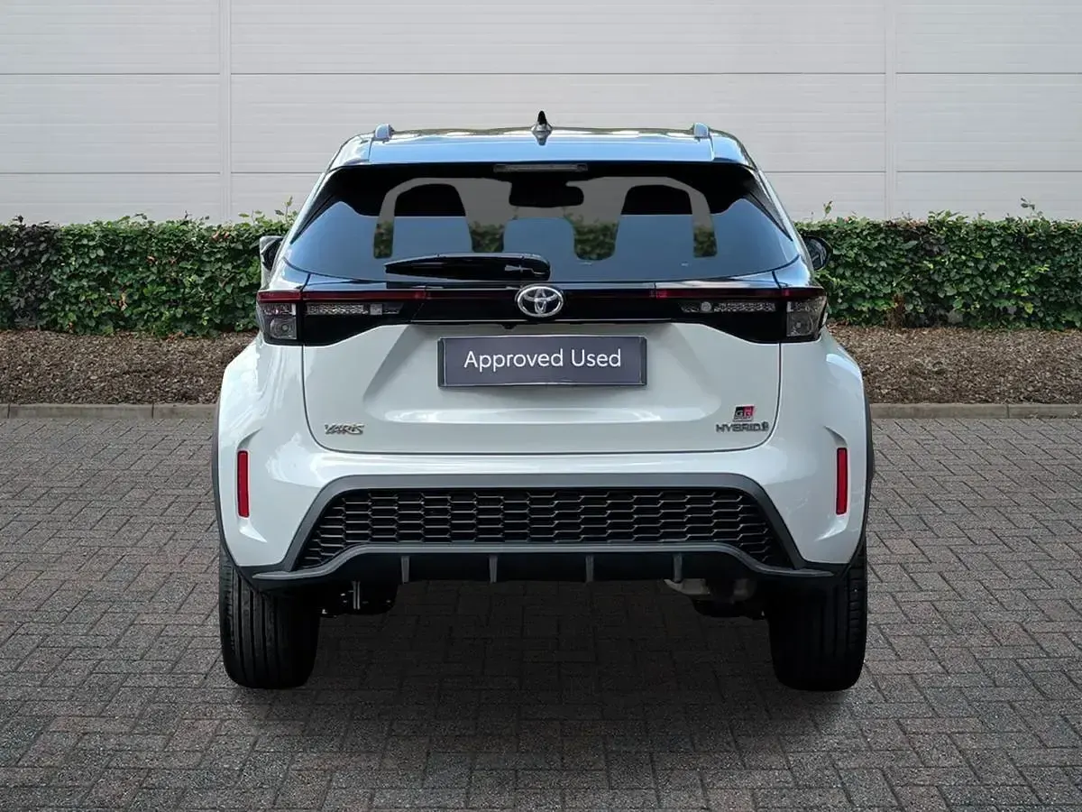 Used Toyota Yaris Hybrid Sport 2024 Grey Estate