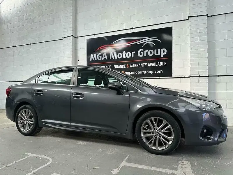 Used Toyota Avensis Business Edition 112 HP (82 kW) 2016 Grey Sedan