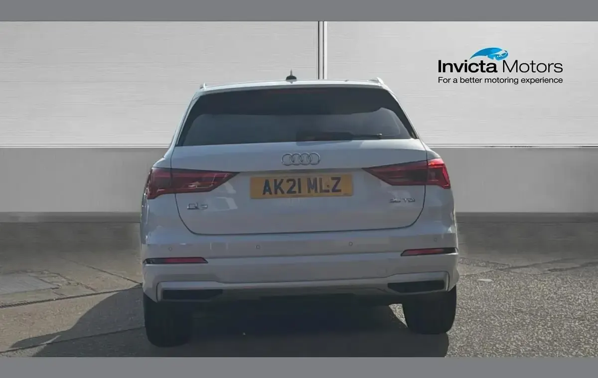 Używany Audi Q3 Sport 150 KM (110 kW) 2021 Biały SUV
