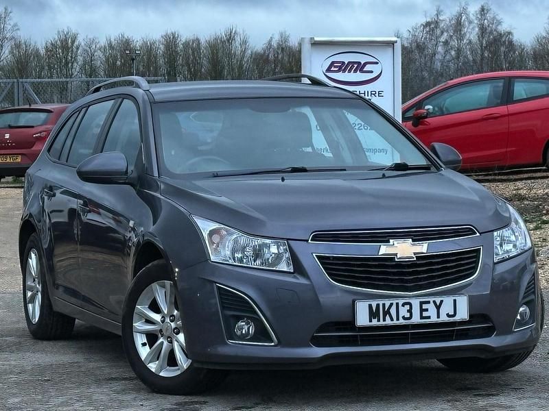 Used Chevrolet Cruze LT 141 HP (103 kW) 2013 Grey Estate