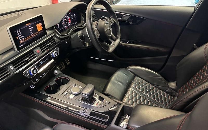 Used Audi RS4 Premium 451 HP (331 kW) 2018 Grey Estate