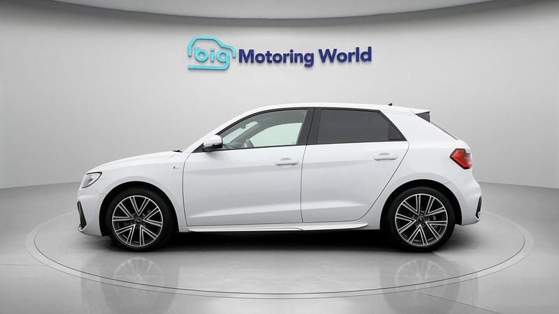 Used Audi A1 Sportback S-Line 114 HP (83 kW) 2024 White Hatchback