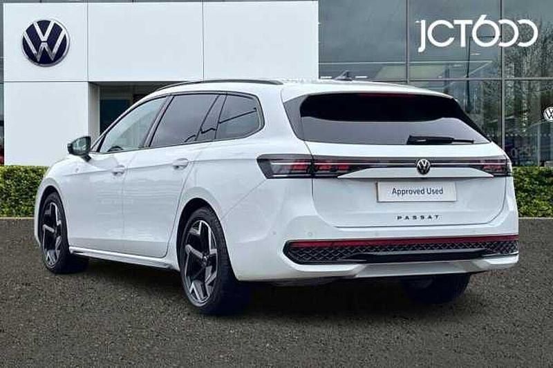 New VW Passat 150 HP (110 kW) 2025 Estate
