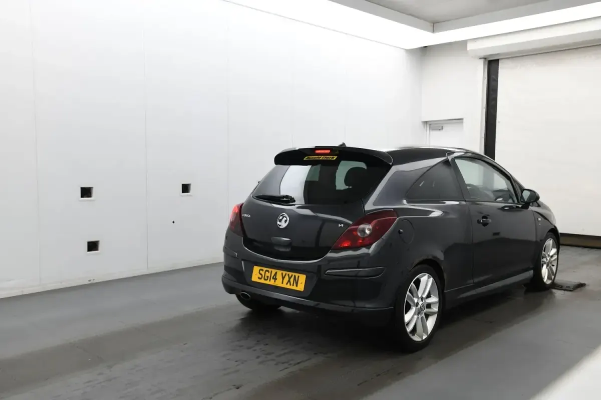 Used Vauxhall Corsa SRi 2014 Black Hatchback