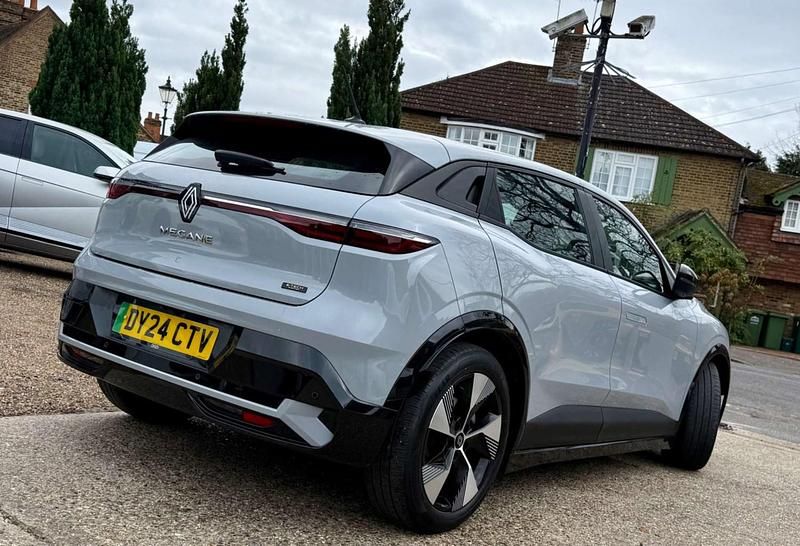 Used Renault Mégane IV Equilibre 60 kW (82 HP) 2024 Grey Hatchback