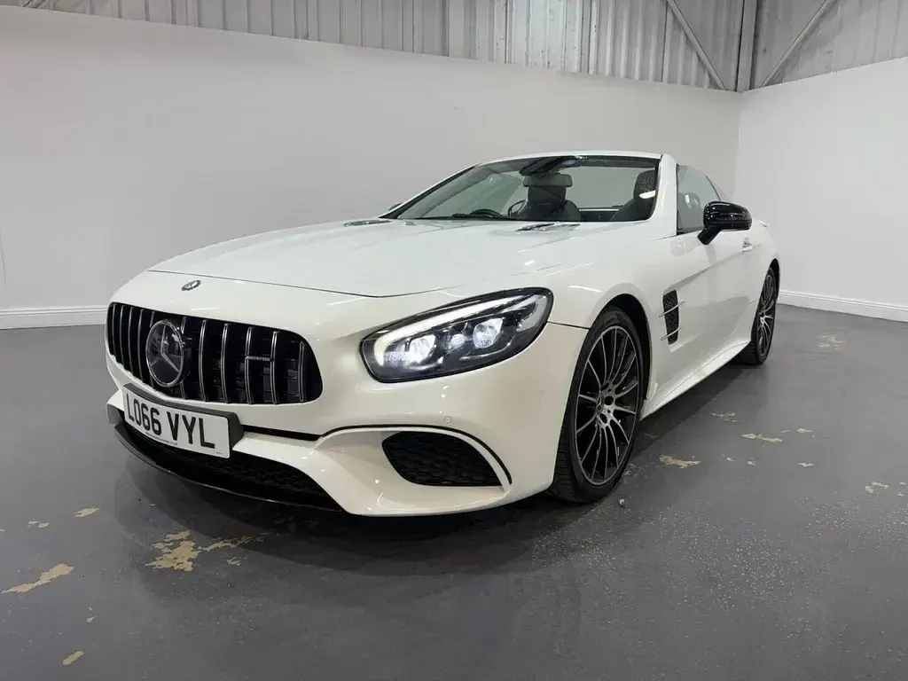 Used Mercedes SL500 AMG line 455 HP (334 kW) 2016 White Cabriolet