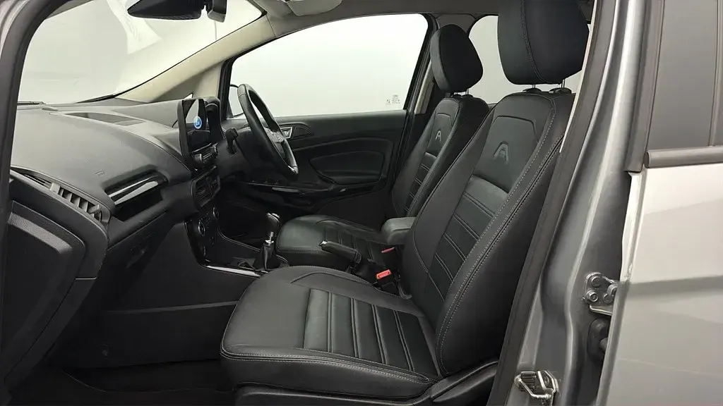 Usado Ford Ecosport Active 125 HP (91 kW) 2023 Prateado SUV