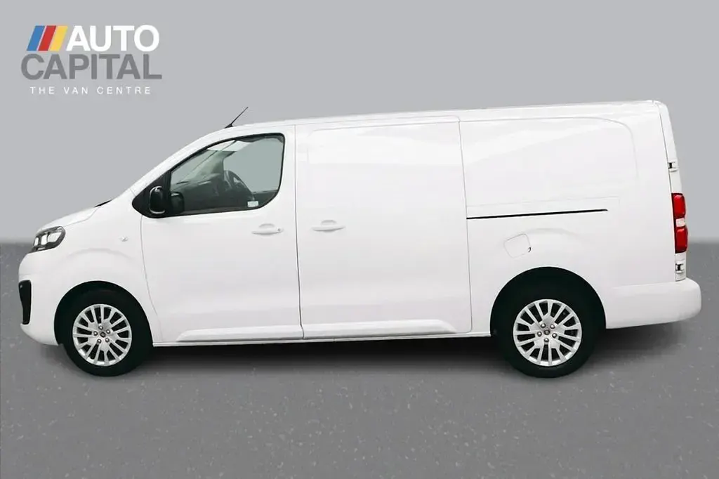 Used Fiat Scudo 100 HP (73 kW) 2023 White Van