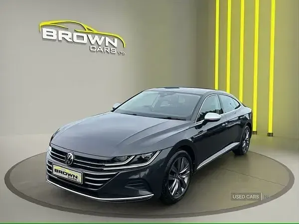 Usado VW Arteon Elegance 218 HP (160 kW) 2021 Cinzento Citadino