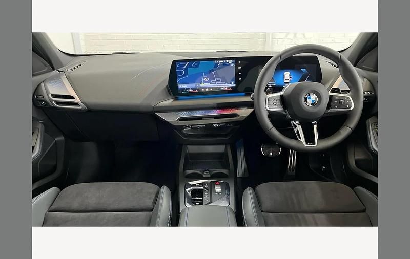 Used BMW 120 M Sport 154 HP (113 kW) 2025 White Hatchback