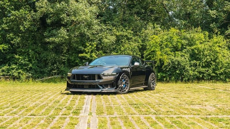 New Ford Mustang Dark Horse 770 HP (566 kW) 2025 Black Coupe